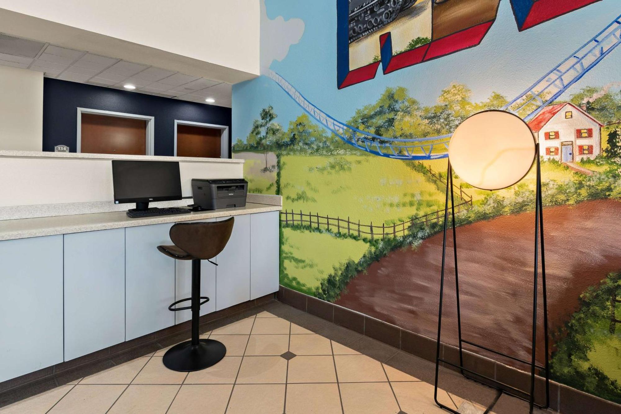 Ramada By Wyndham Harrisburg/Hershey Area Екстер'єр фото