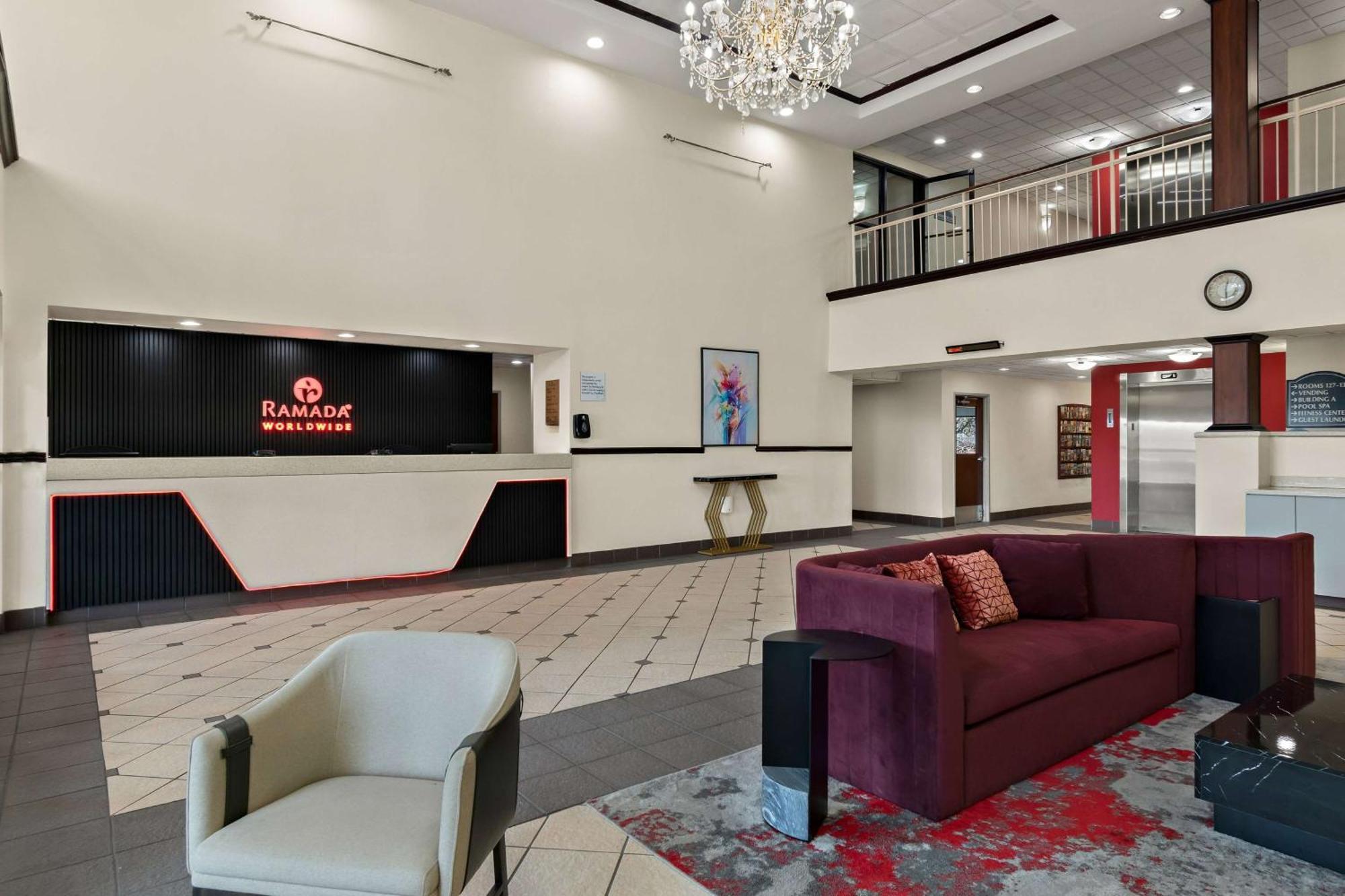 Ramada By Wyndham Harrisburg/Hershey Area Екстер'єр фото